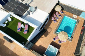 Villa Aurelia-pool, jacuzzi and solarium